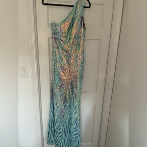 Evening or gala dress